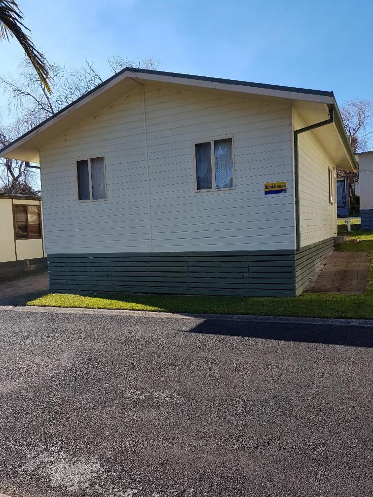 Pleasurelea Tourist Resort & Caravan Park Batemans Bay Exterior photo